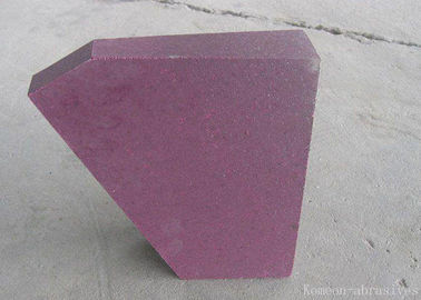 溶かされたピンクの酸化アルミニウムのガラス オーブン処理し難い材料